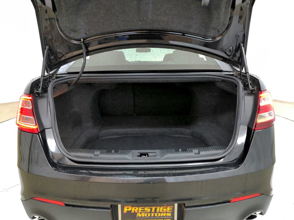 Used 2013 Ford Taurus SEL FWD image 30