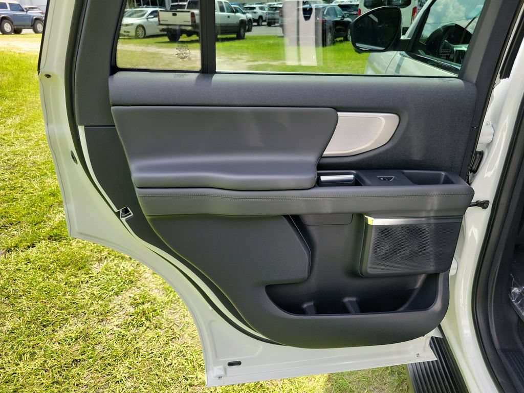 New 2027 Ford Expedition Active RWD image 14