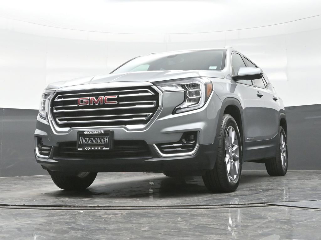 Used 2024 GMC Terrain SLT image 22