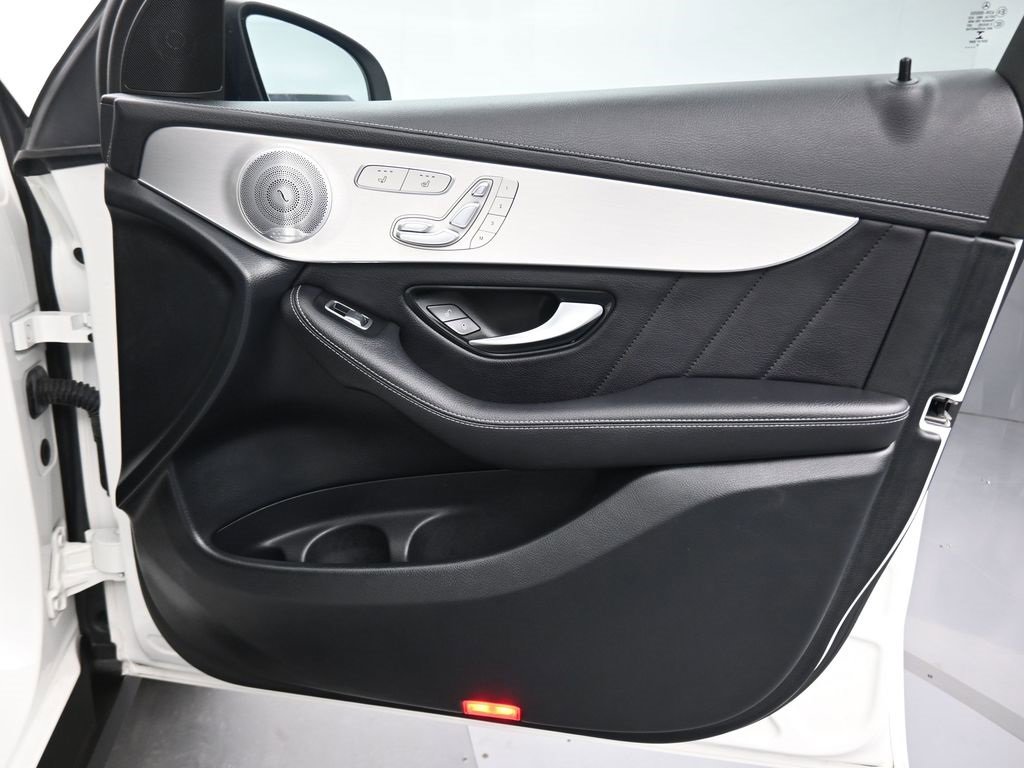 Used 2020 Mercedes-Benz GLC 43 AMG 4MATIC image 48