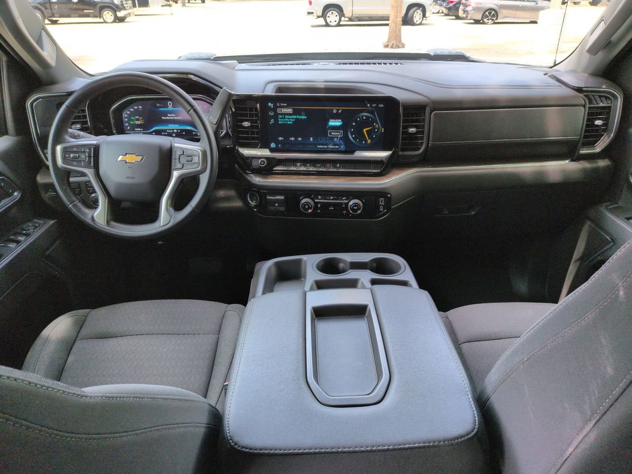 Used 2024 Chevrolet Silverado 2500 LT AWD/4WD image 21
