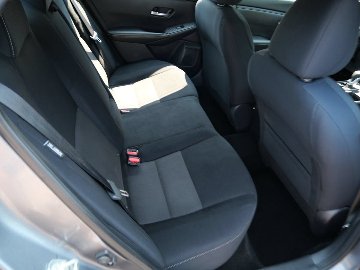 Used 2020 Nissan Sentra SV FWD image 22