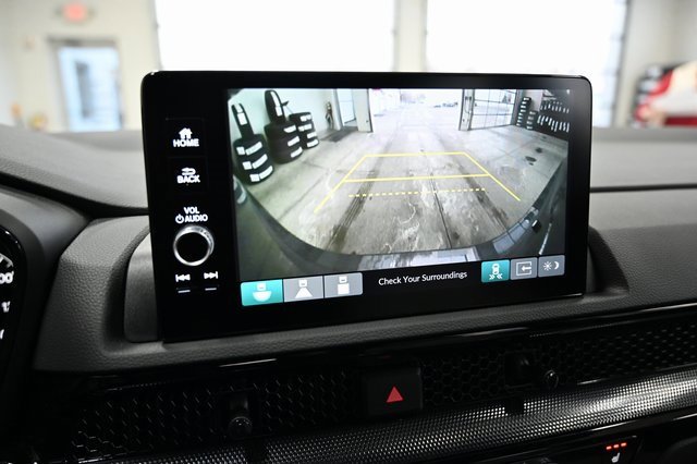 Used 2025 Honda CR-V Sport Touring image 17