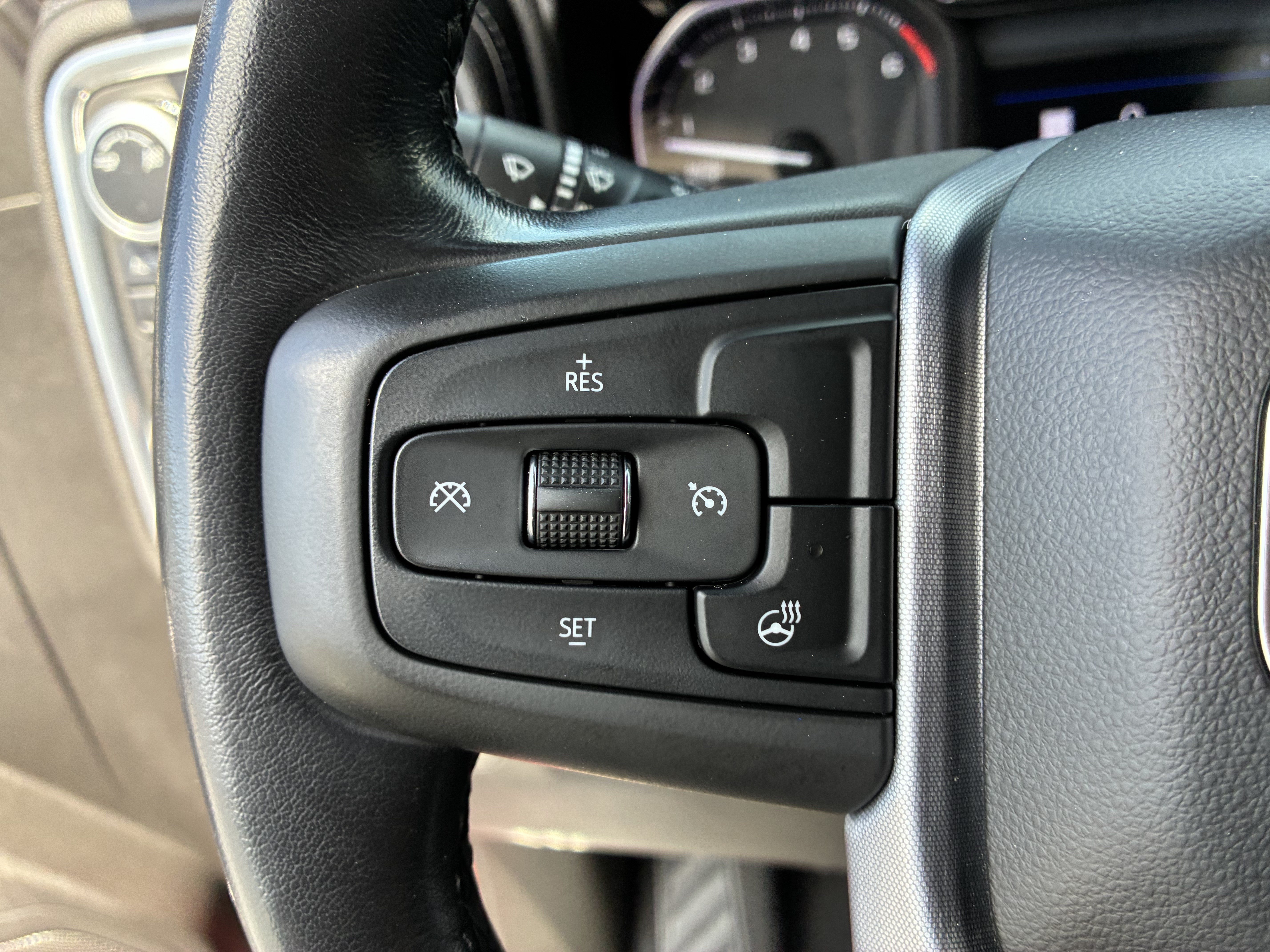 Used 2019 GMC Sierra 1500 SLT w/ SLT Premium Package AWD/4WD image 30