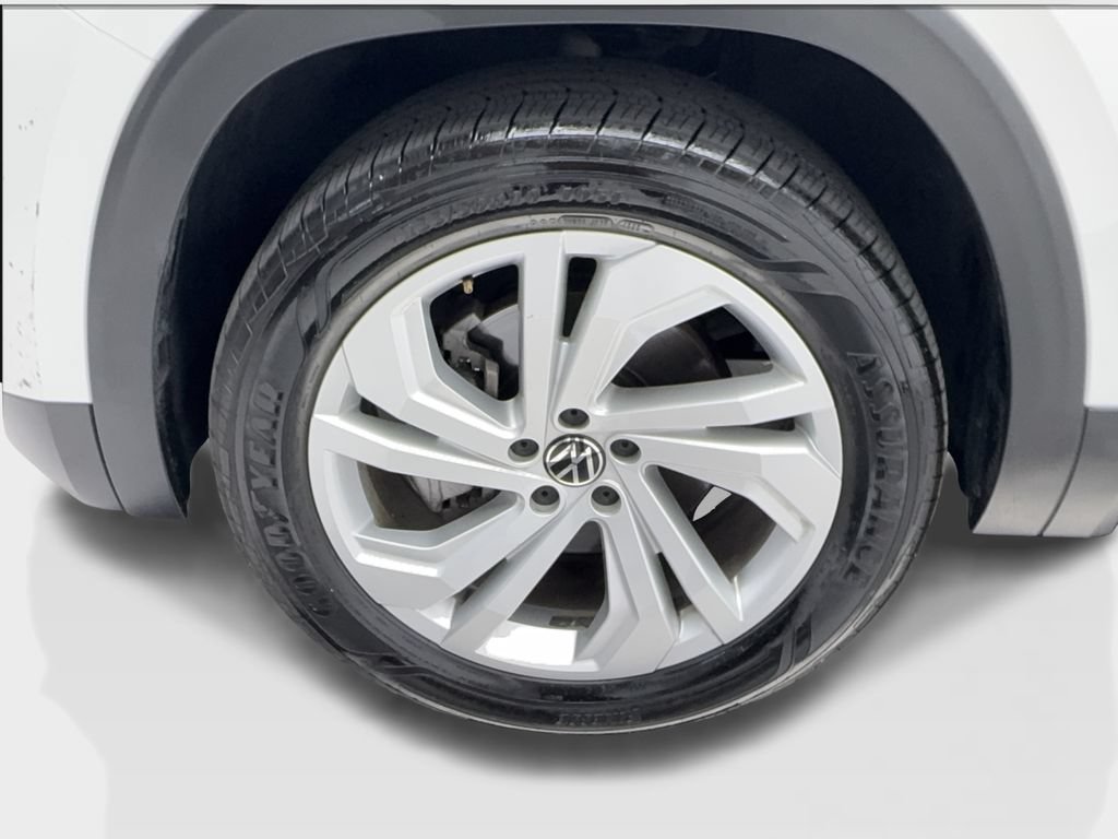 Used 2021 Volkswagen Atlas SE w/ Towing Package FWD image 13