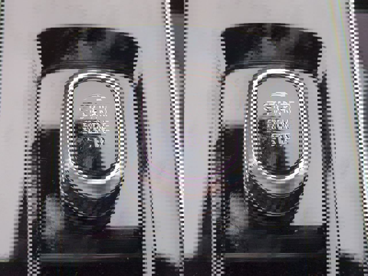 New 2026 Volvo XC90 B6 Plus w/ Protection Package Premier image 27