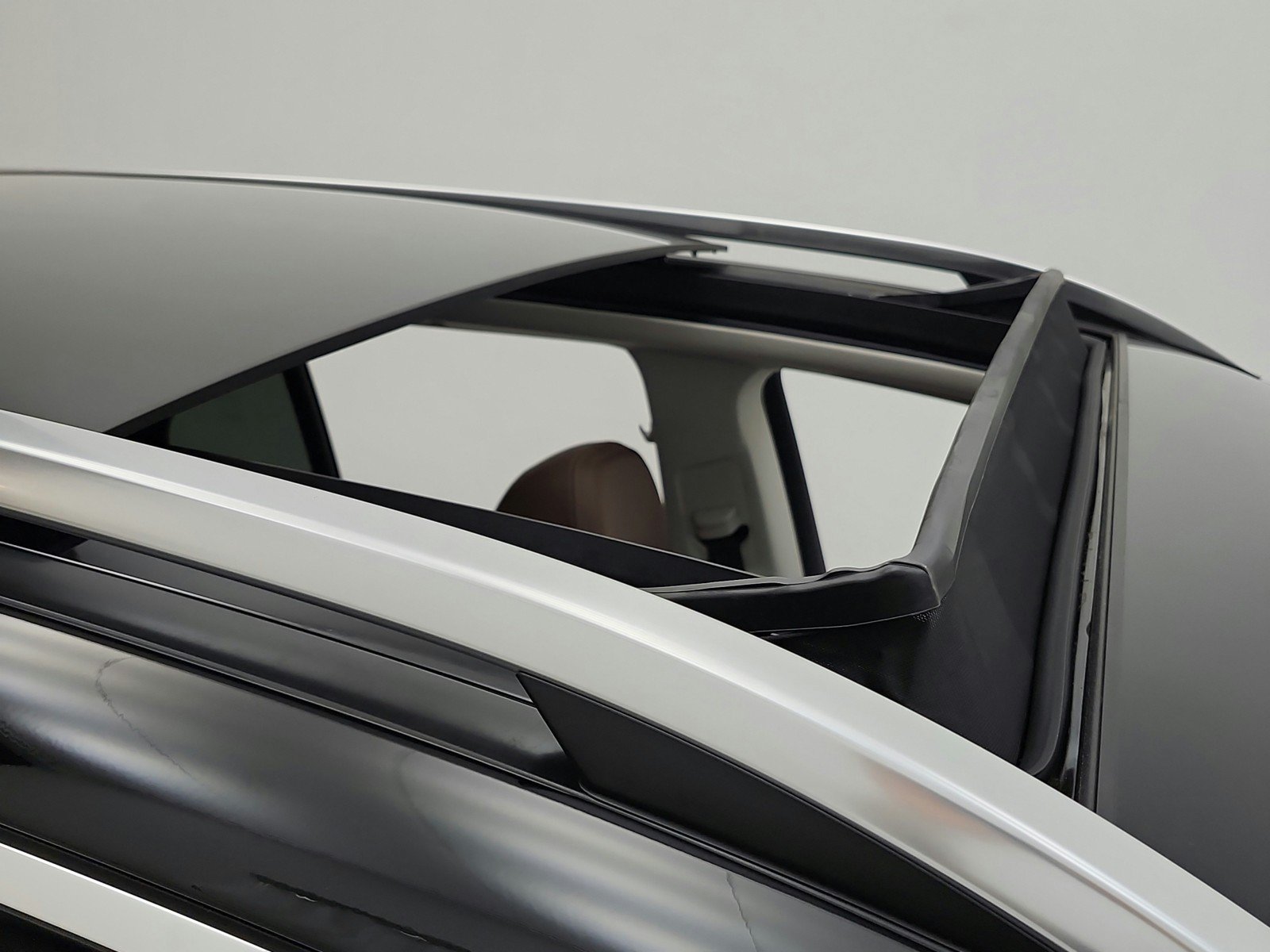 Certified 2025 Mercedes-Benz GLE 350 4MATIC image 19