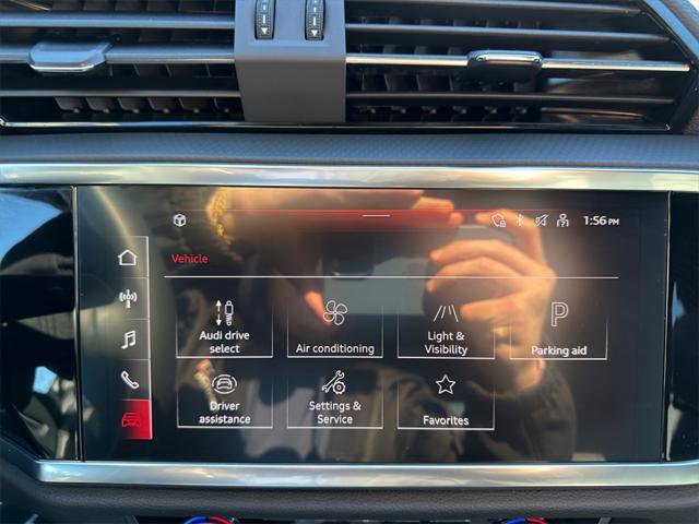 Certified 2025 Audi Q3 2.0T Premium Plus w/ Premium Plus Package image 18