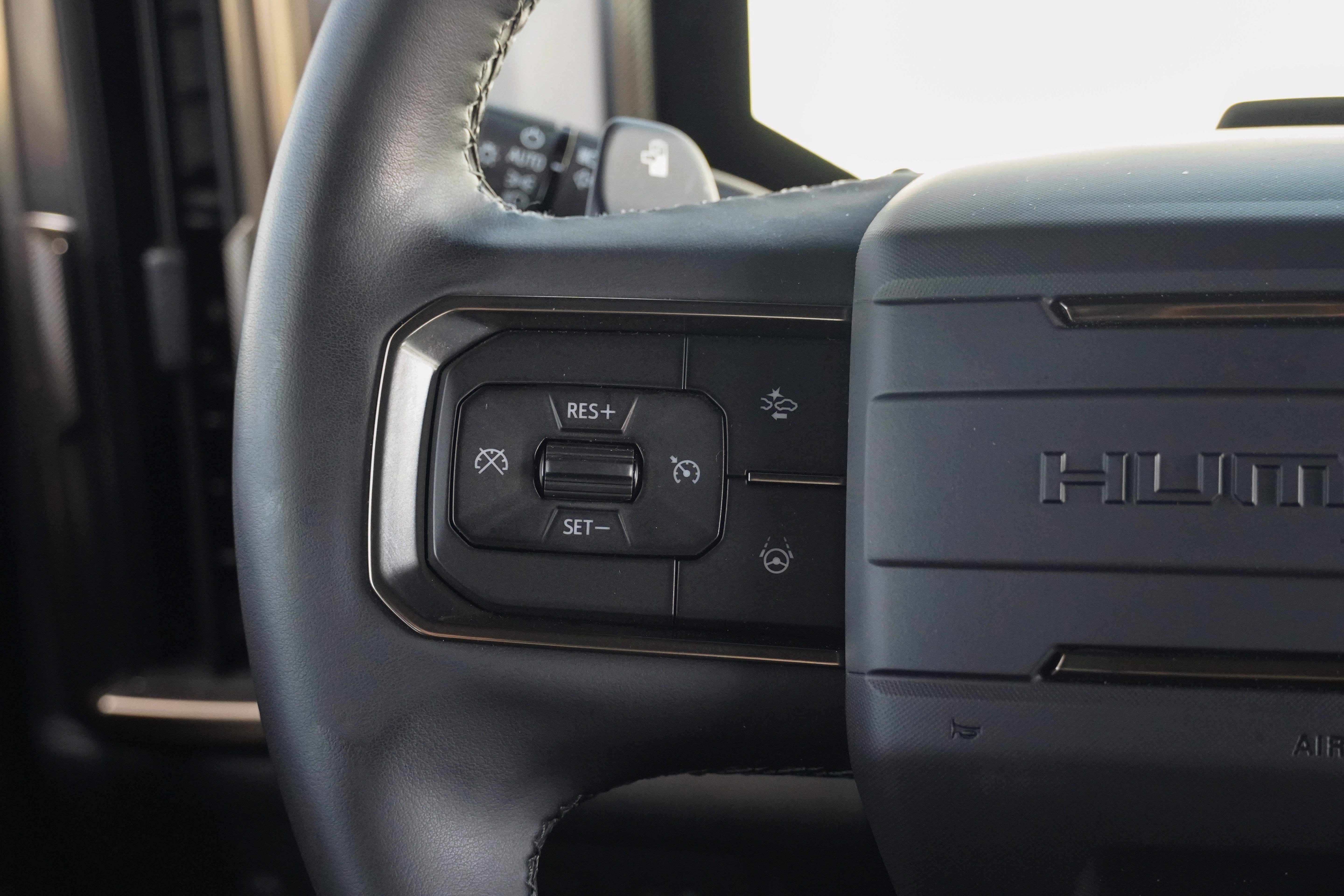 Used 2024 GMC Hummer EV 3X AWD/4WD image 23