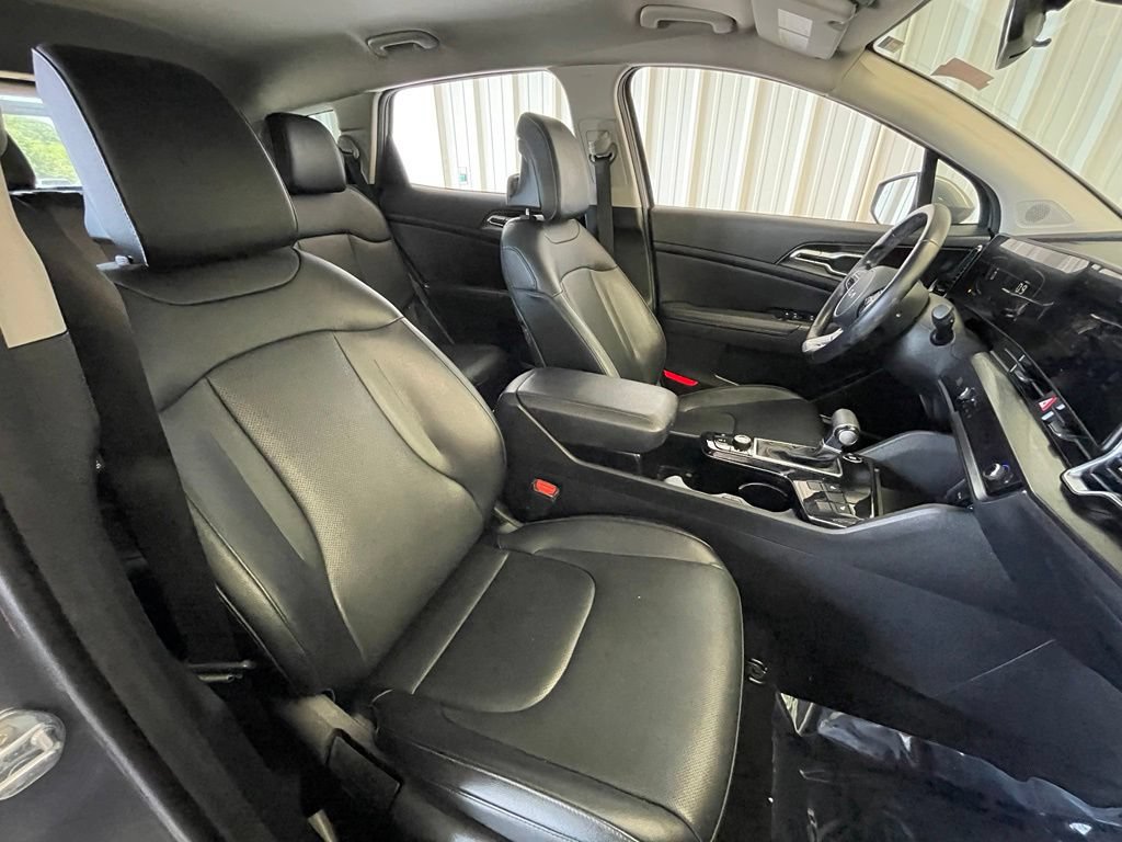 Used 2023 Kia Sportage EX FWD image 31
