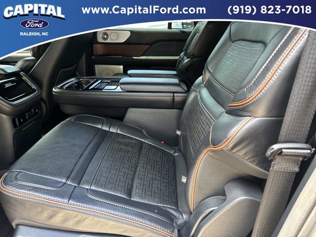 Used 2024 Lincoln Navigator L Black Label AWD/4WD image 18