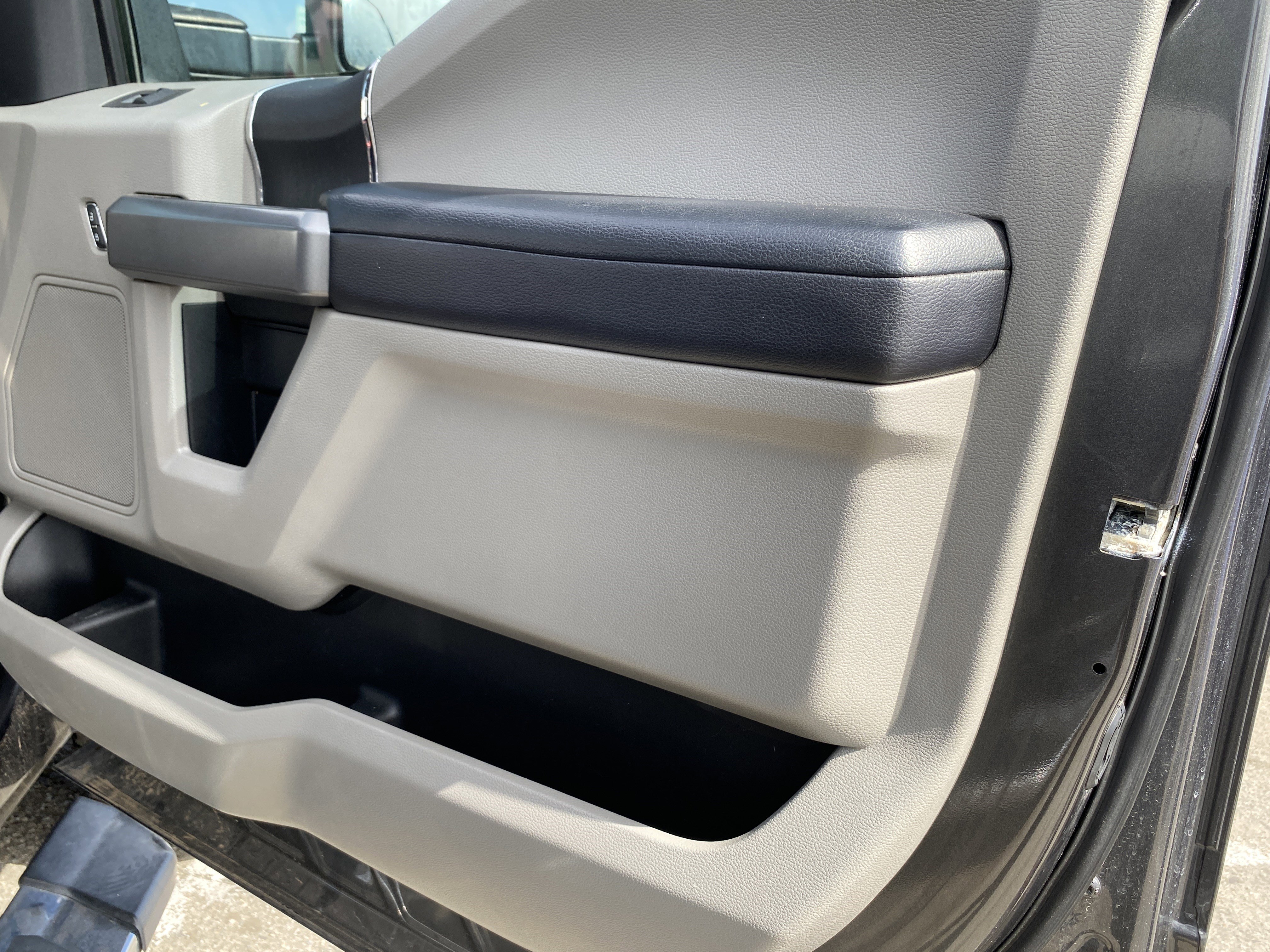 Used 2017 Ford F250 XLT image 26