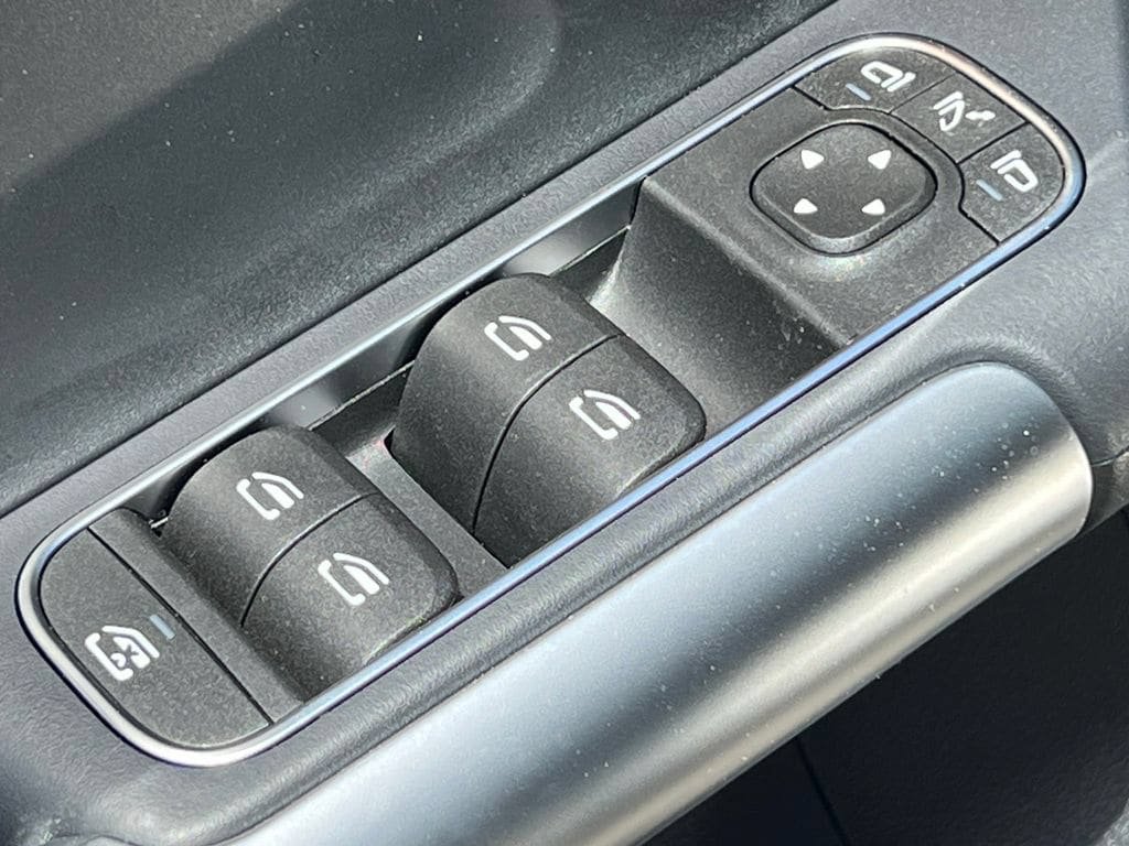 New 2026 Mercedes-Benz GLA 35 AMG 4MATIC image 17