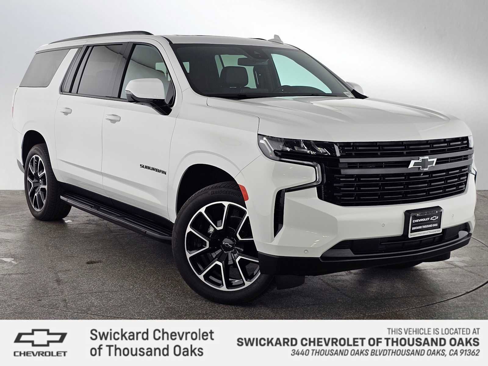 Used 2024 Chevrolet Suburban RST w/ Luxury Package image 1