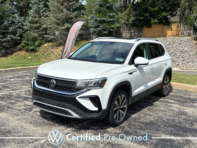 Certified 2023 Volkswagen Taos SE w/ Panoramic Sunroof Package FWD image 1