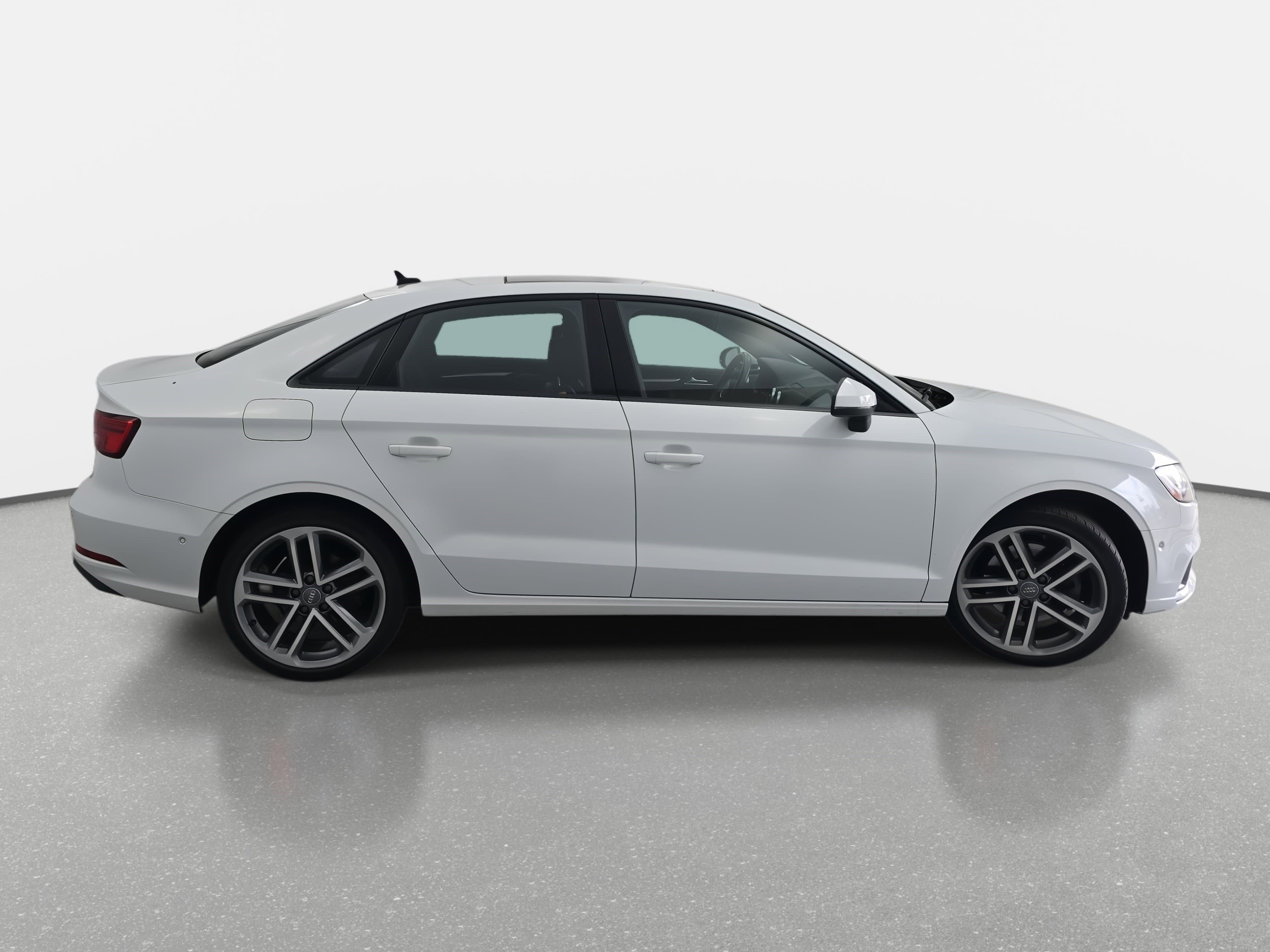 Used 2020 Audi A3 2.0T Premium Plus w/ Premium Plus Package image 4