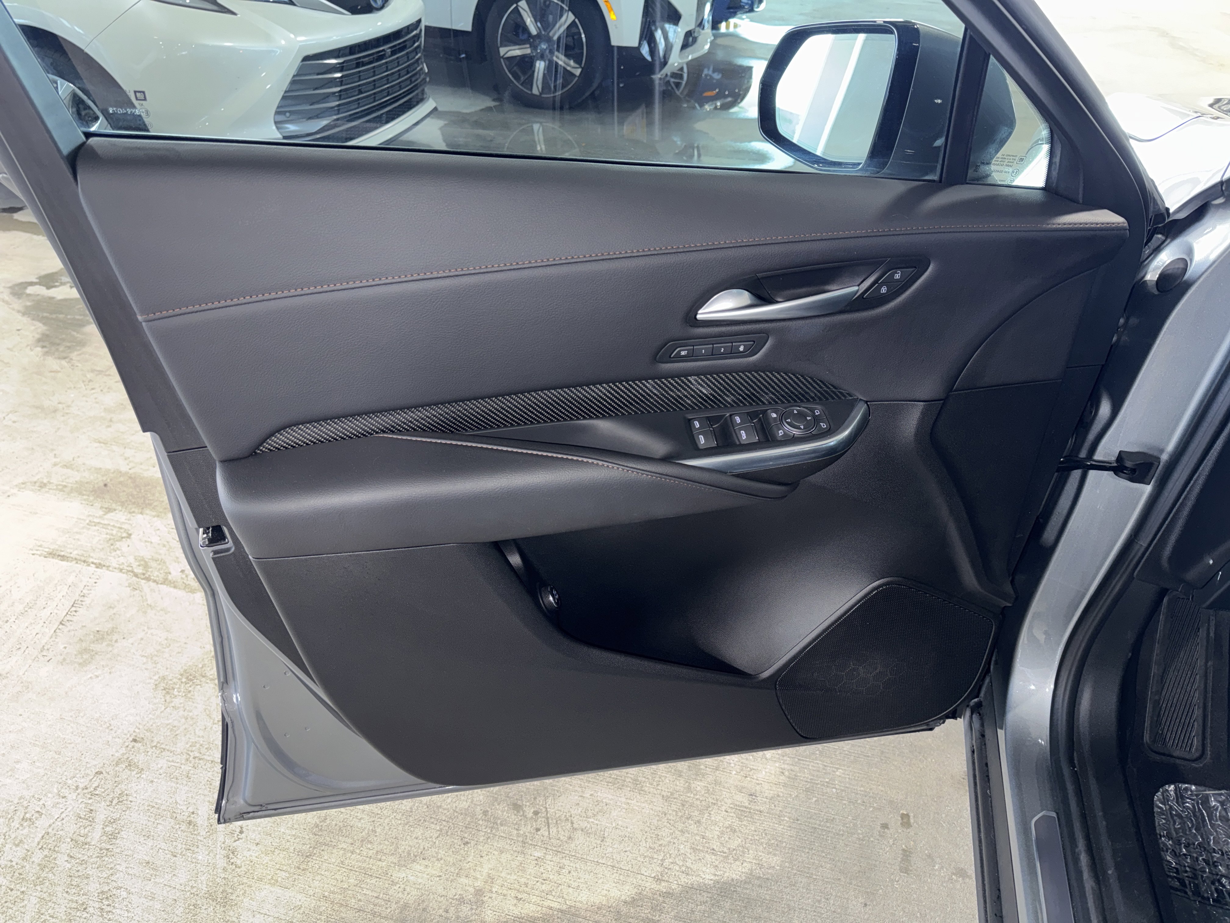 Used 2023 Cadillac XT4 Sport image 17