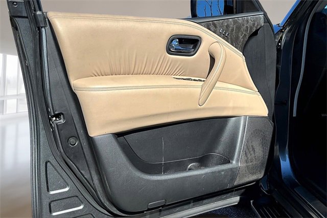 Used 2021 Nissan Armada Platinum w/ Captain's Chairs Package image 17