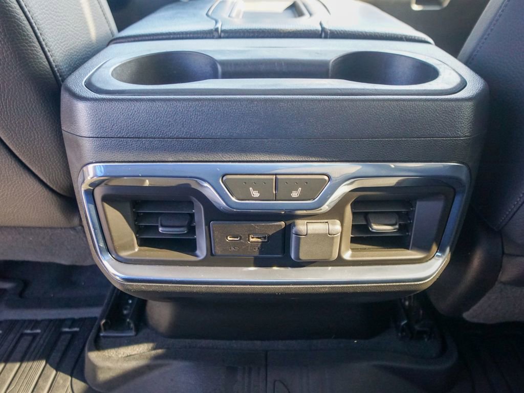 Used 2020 GMC Sierra 2500 Denali w/ Denali Ultimate Package image 17