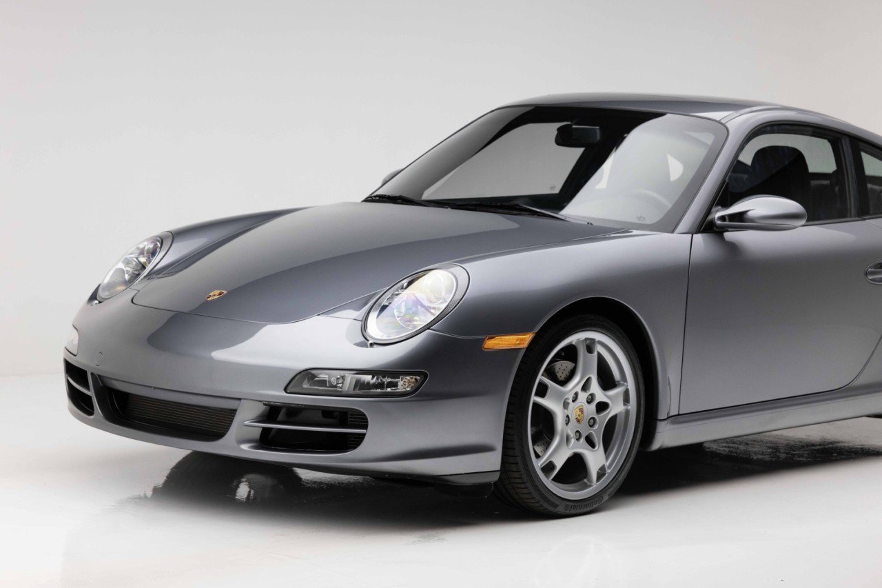 Used 2006 Porsche 911 Carrera RWD image 39