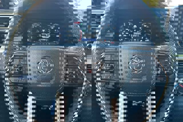 Used 2024 Toyota Tacoma TRD Sport image 26