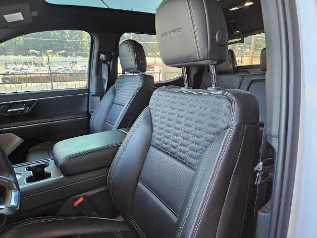 Used 2025 GMC Sierra EV Denali AWD/4WD image 8