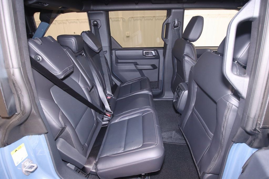 New 2025 Ford Bronco Outer Banks image 13