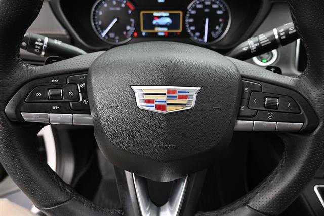 Used 2023 Cadillac XT4 Sport w/ Cold Weather Package FWD image 8