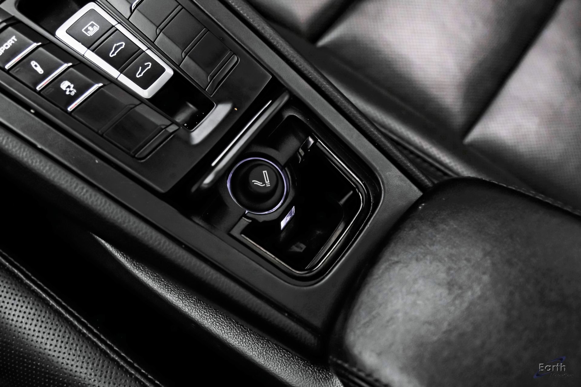 Used 2018 Porsche 911 Carrera 4S image 60