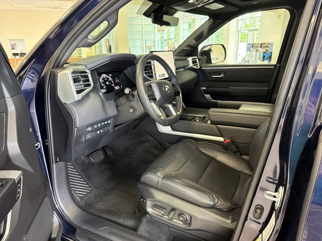 Used 2025 Toyota Tundra Platinum AWD/4WD image 9
