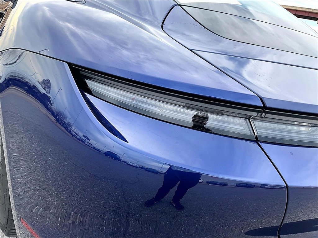 Used 2025 Porsche Taycan image 21