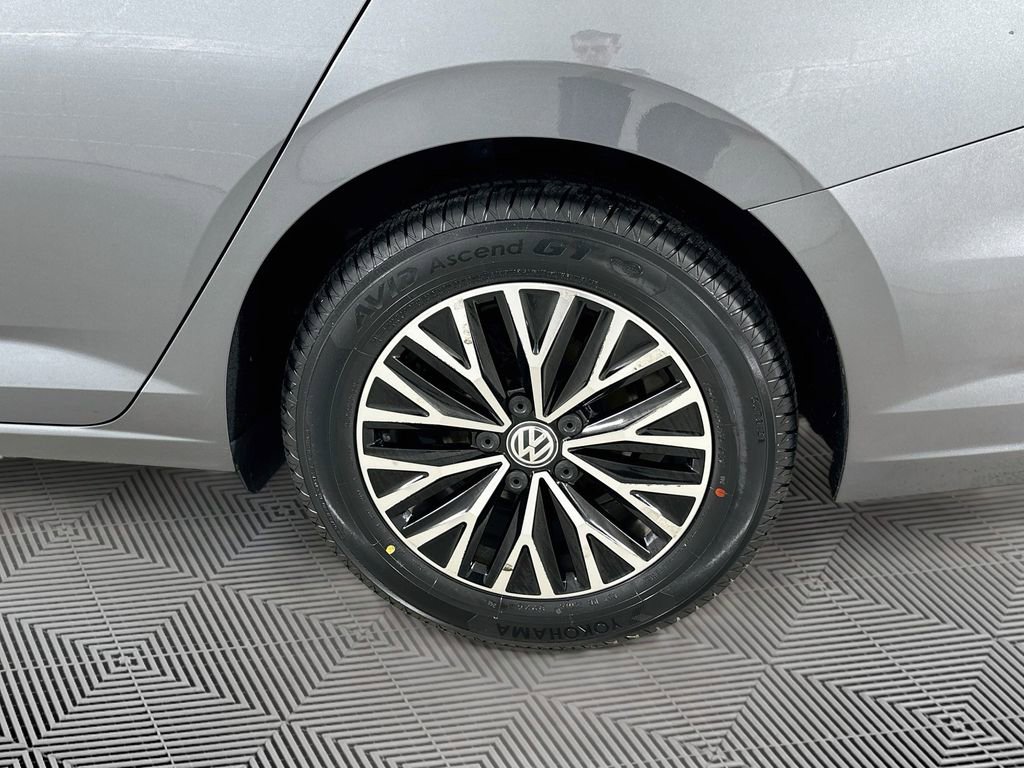 Used 2019 Volkswagen Jetta SE FWD image 26