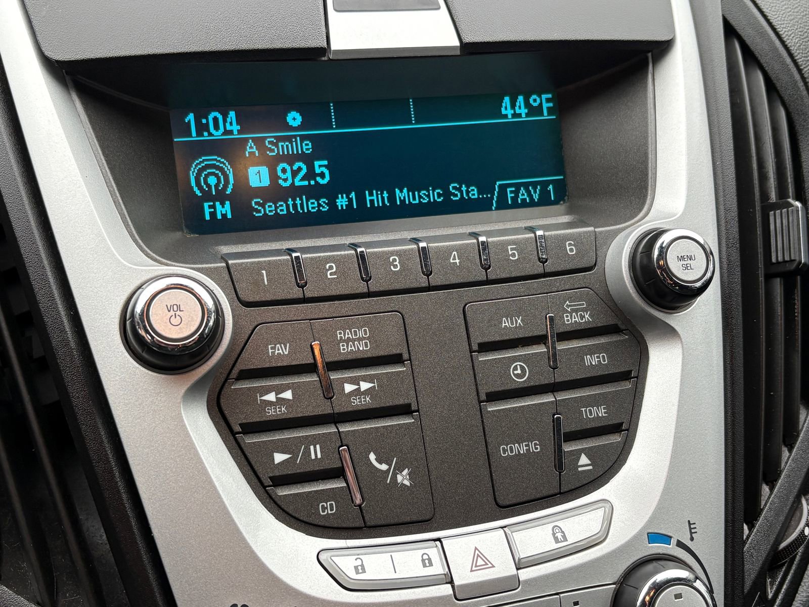 Used 2015 Chevrolet Equinox LS AWD/4WD image 37