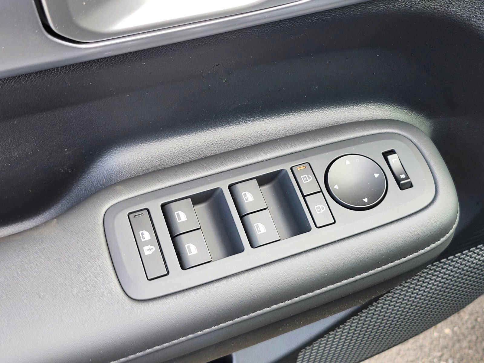 New 2026 Hyundai Santa Fe SEL AWD/4WD image 17