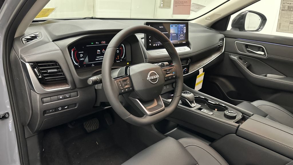 New 2026 Nissan Rogue Platinum w/ Platinum Premium Package AWD/4WD image 16