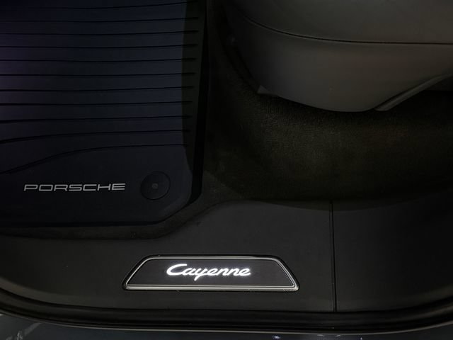 Certified 2019 Porsche Cayenne S AWD/4WD image 34