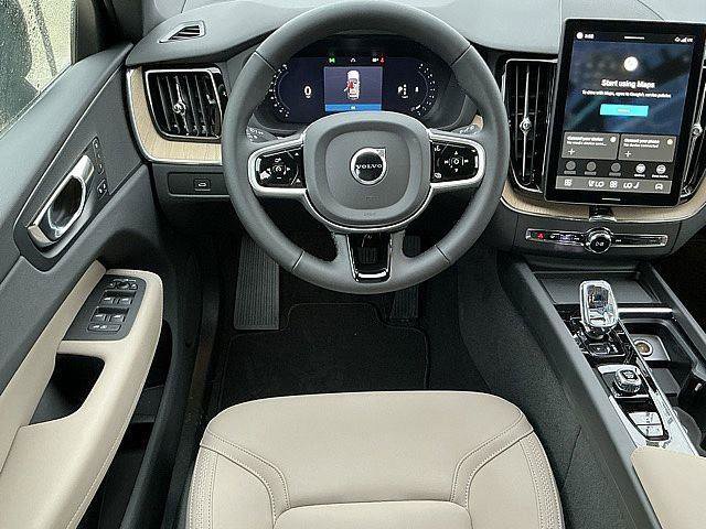 New 2026 Volvo XC60 B5 Plus w/ Climate Package AWD/4WD image 5