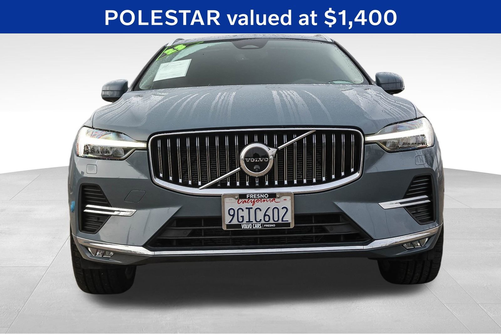 Used 2023 Volvo XC60 B5 Ultimate w/ Climate Package image 2