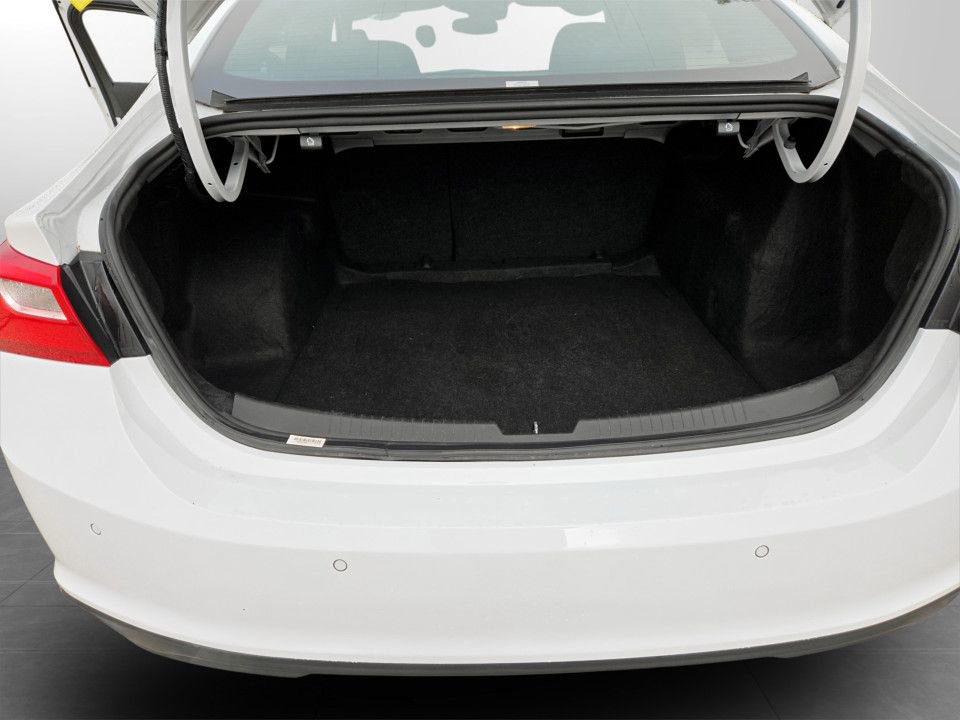 Used 2024 Chevrolet Malibu LT image 34