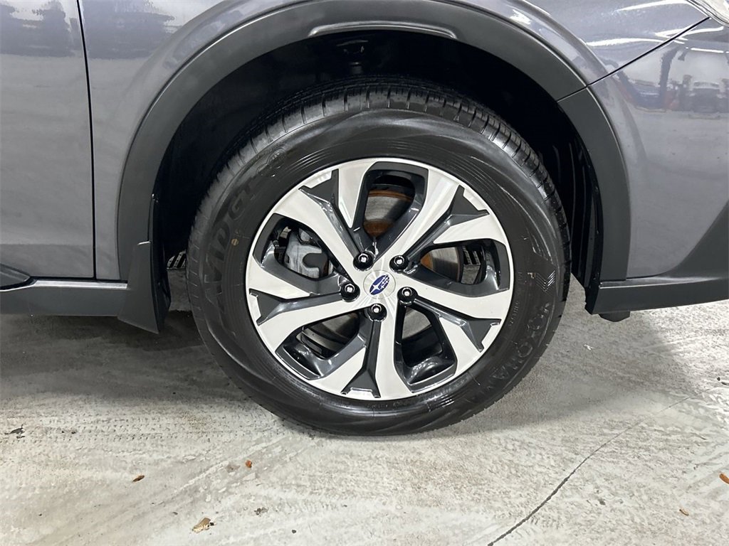 Certified 2020 Subaru Outback Limited image 13