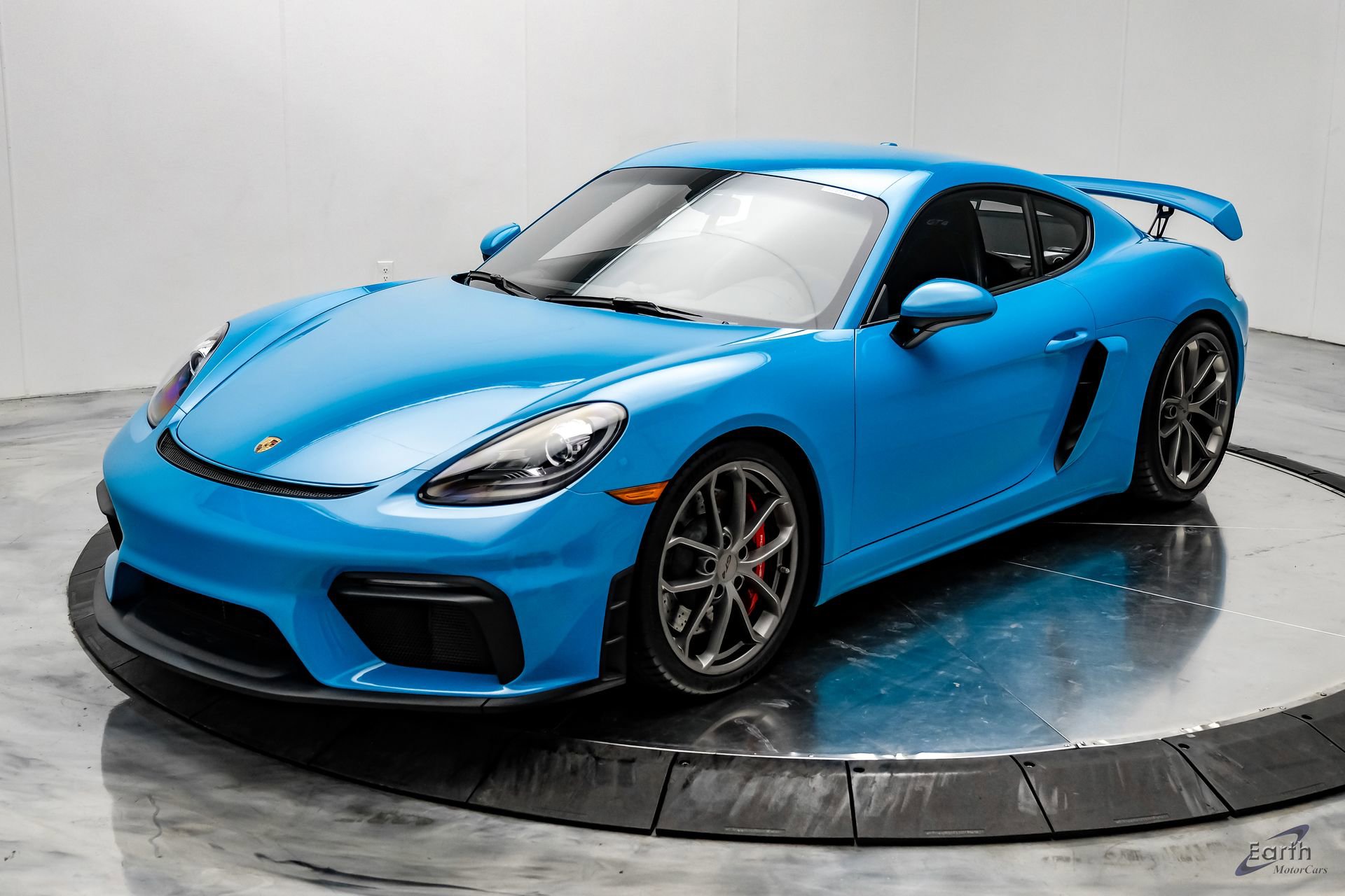 Used 2020 Porsche 718 Cayman GT4 image 4