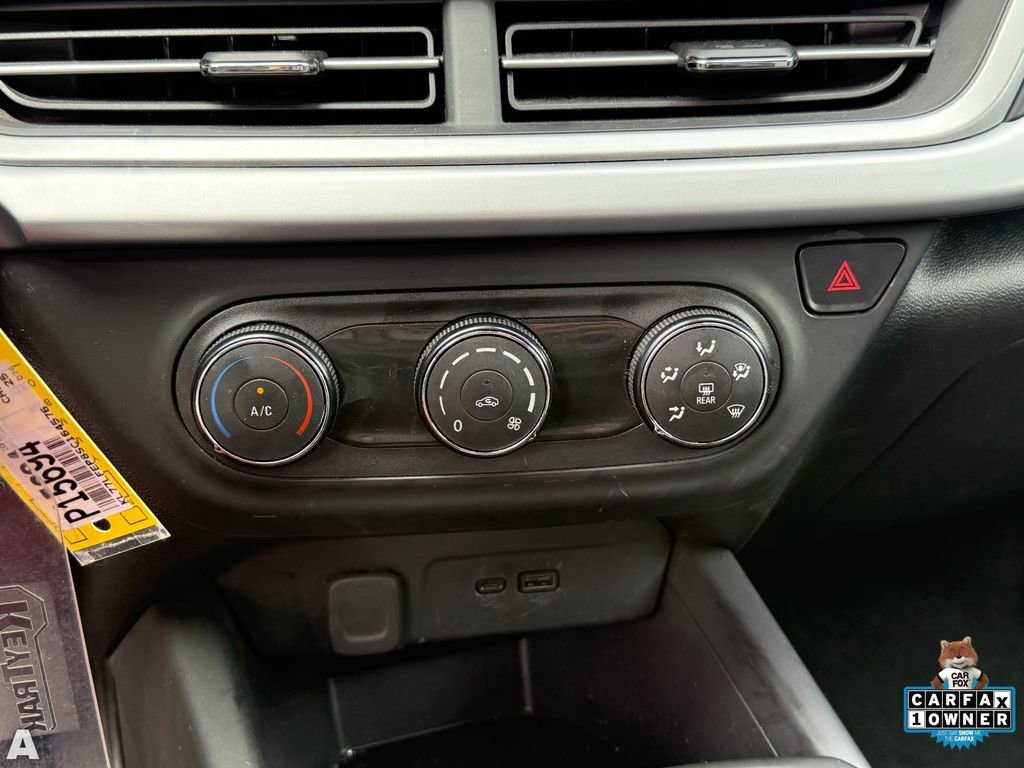 Used 2025 Chevrolet Trax LS image 19