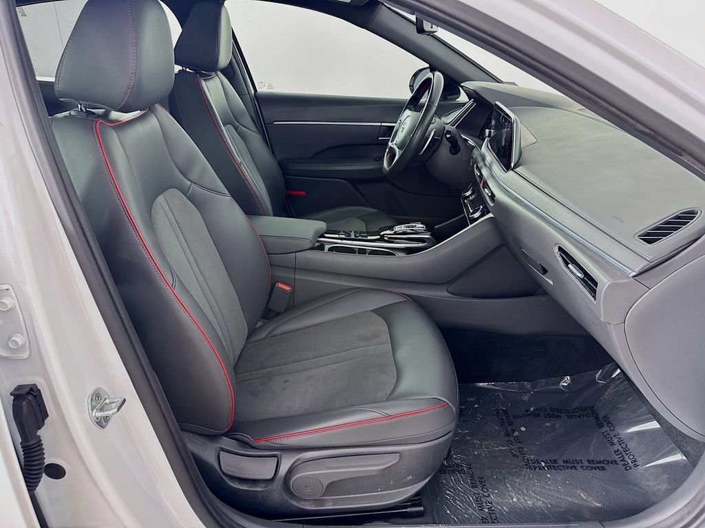 Used 2021 Hyundai Sonata SEL Plus w/ Tech Package image 11