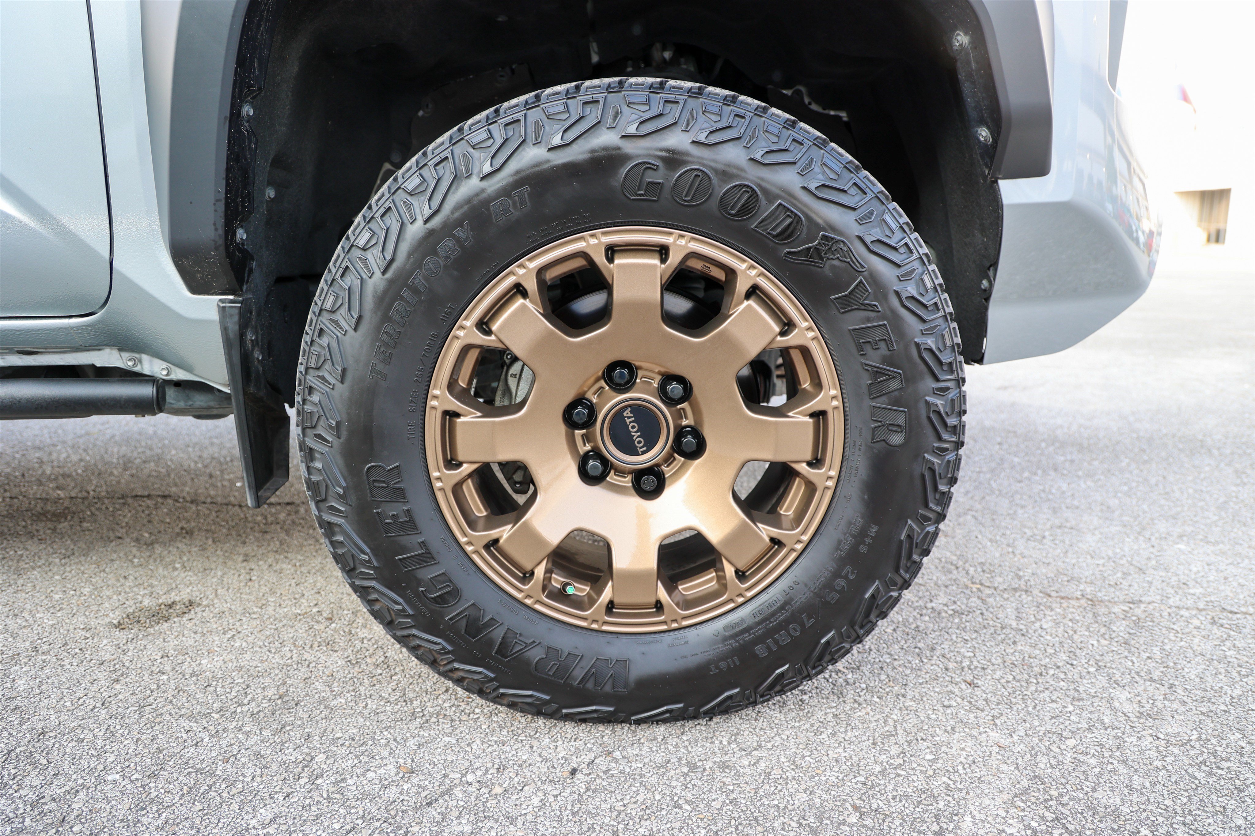 Certified 2024 Toyota Tacoma 4x4 Double Cab Hybrid image 22