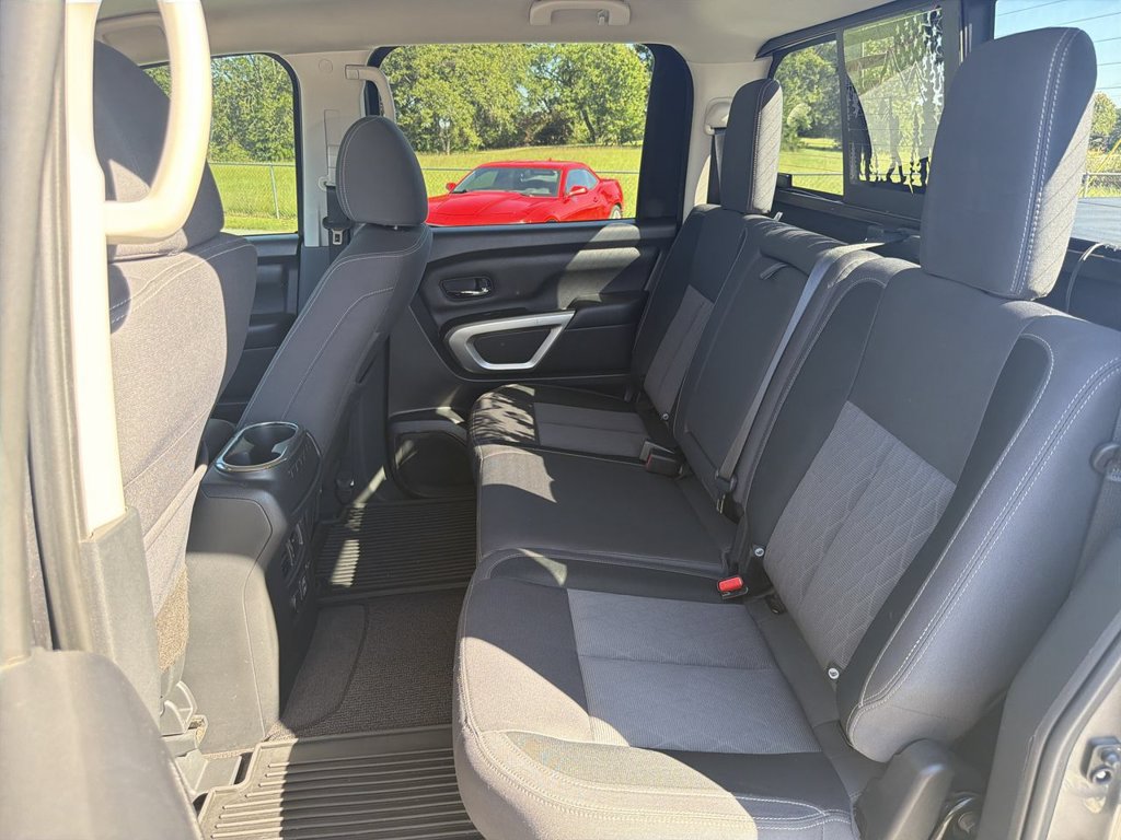 Used 2021 Nissan Titan SV w/ SV Convenience Package AWD/4WD image 24
