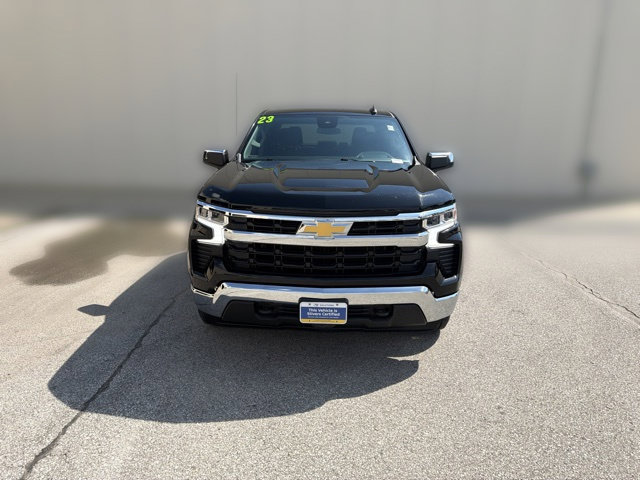 Used 2023 Chevrolet Silverado 1500 LT AWD/4WD image 14