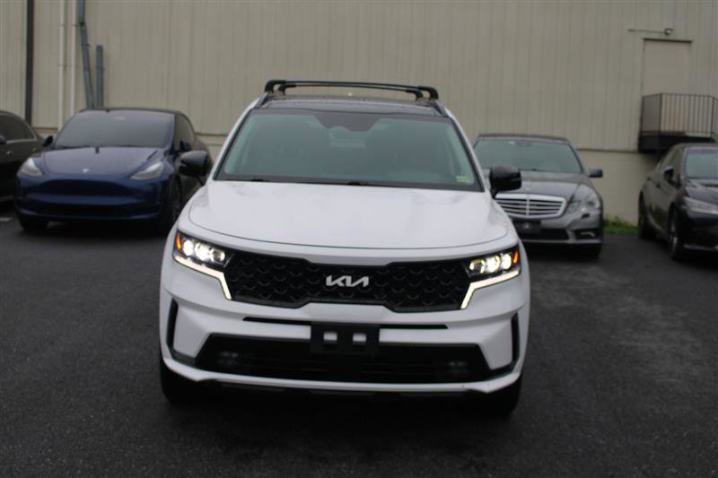 Used 2022 Kia Sorento SX image 2