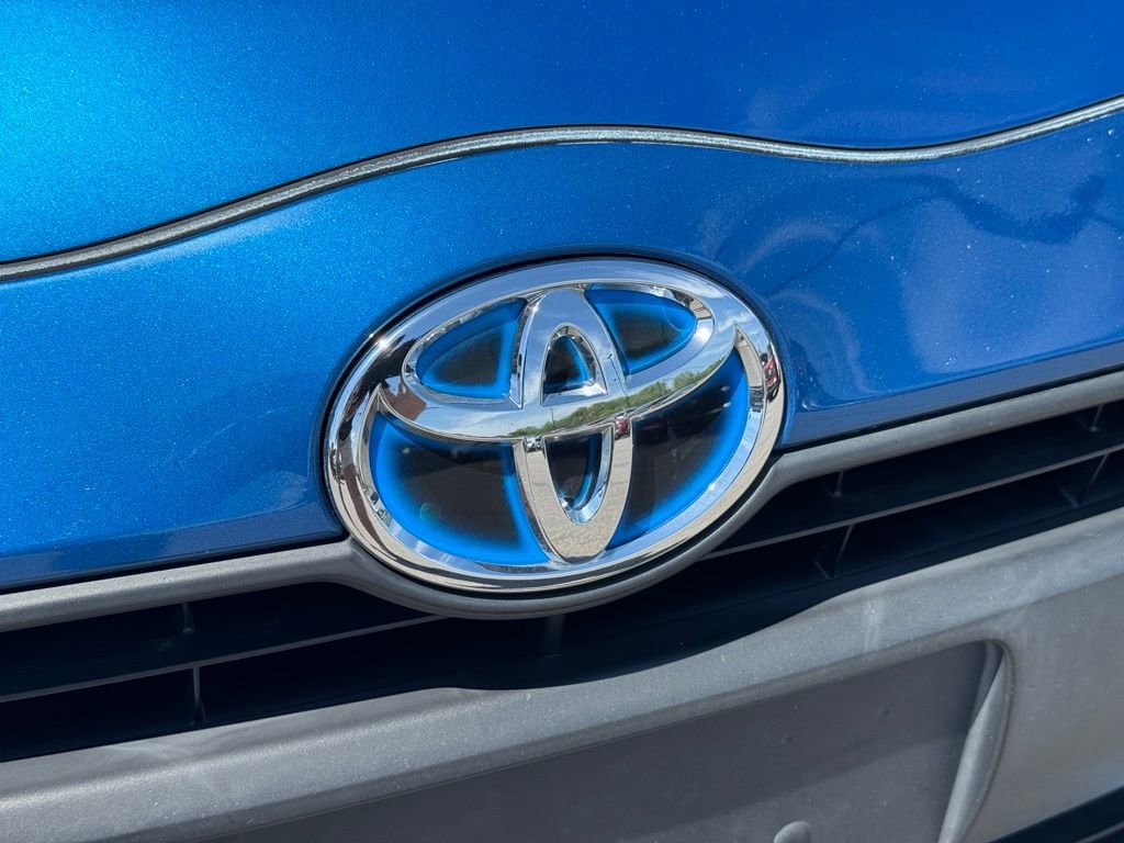 Used 2017 Toyota Prius C One image 5