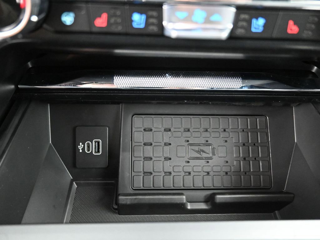 New 2025 Ford F150 Lariat image 36