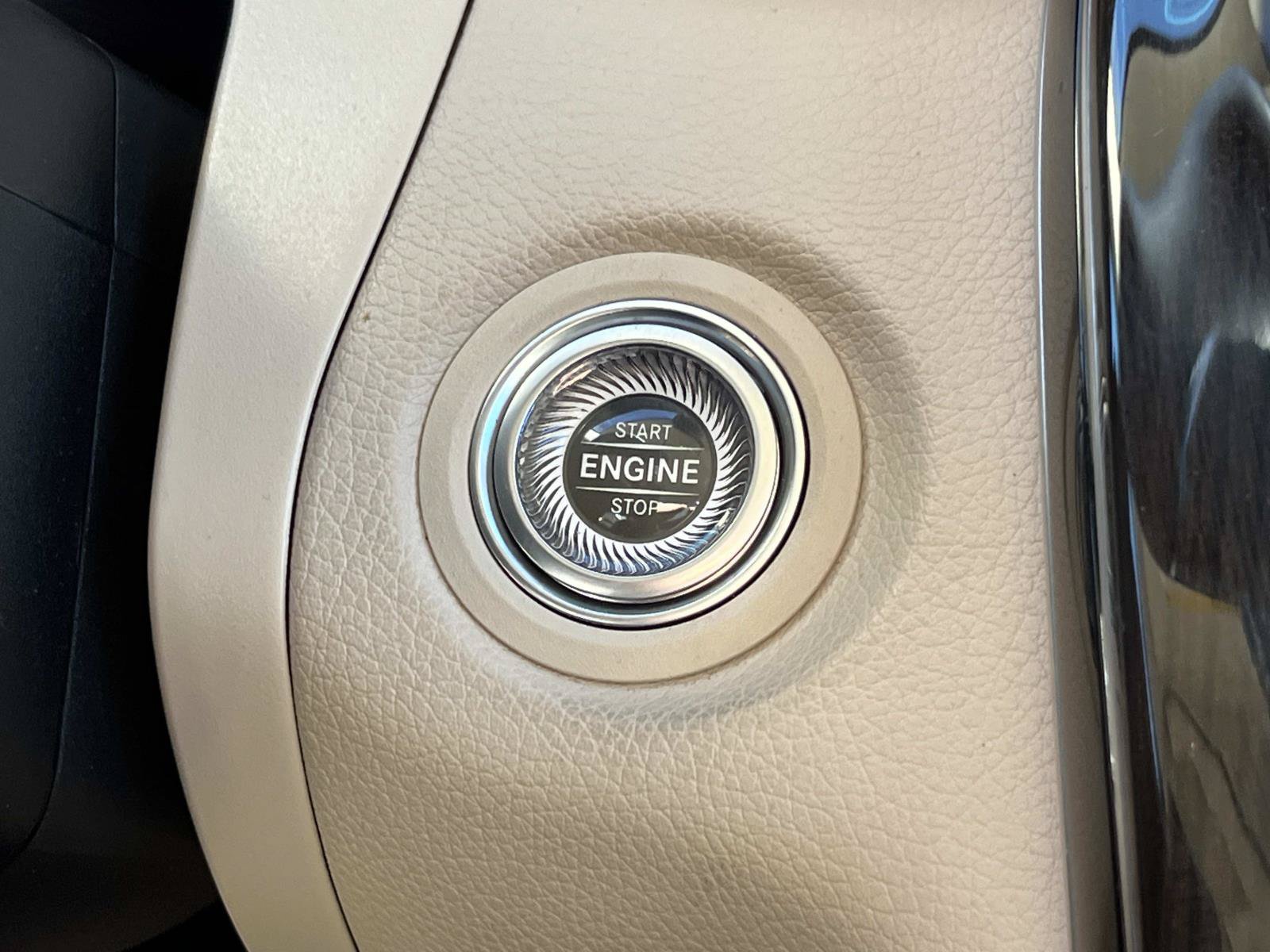 Certified 2022 Mercedes-Benz GLC 300 image 37